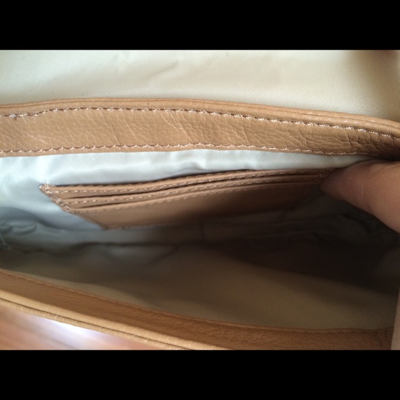 Tory Burch “Amanda” Crossbody/Clutch Purse - Picture 4 of 6